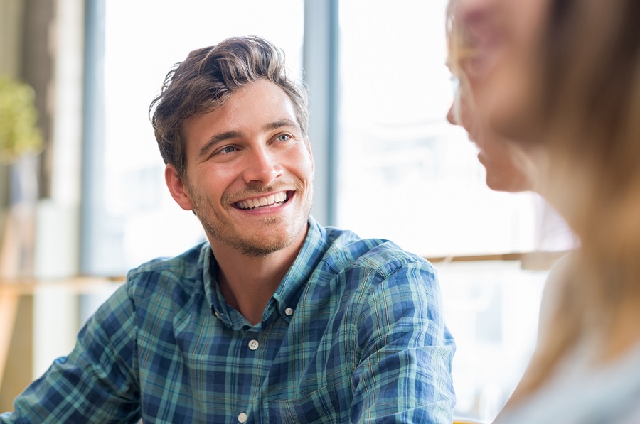 Crafting Confidence: The Aesthetics of Cosmetic Dentistry